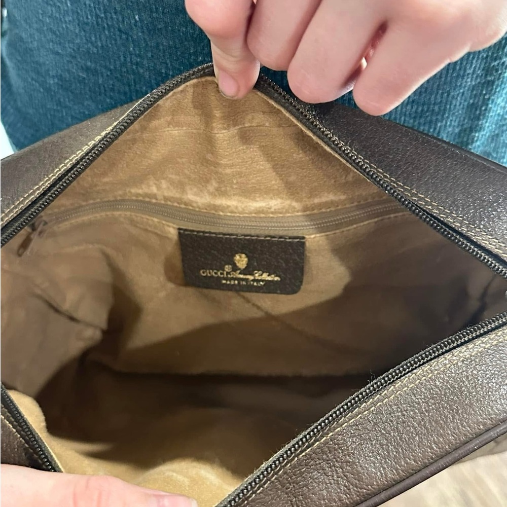 Gucci Brown and Green Crossbody Bag with GG Pattern and Gold Hardware - Picture 9 of 9